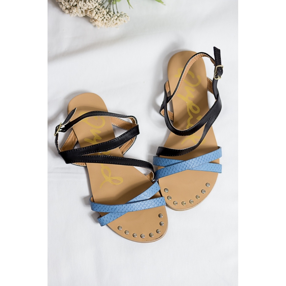 Qupid Black & Blue Slingback Sandals - Size 7